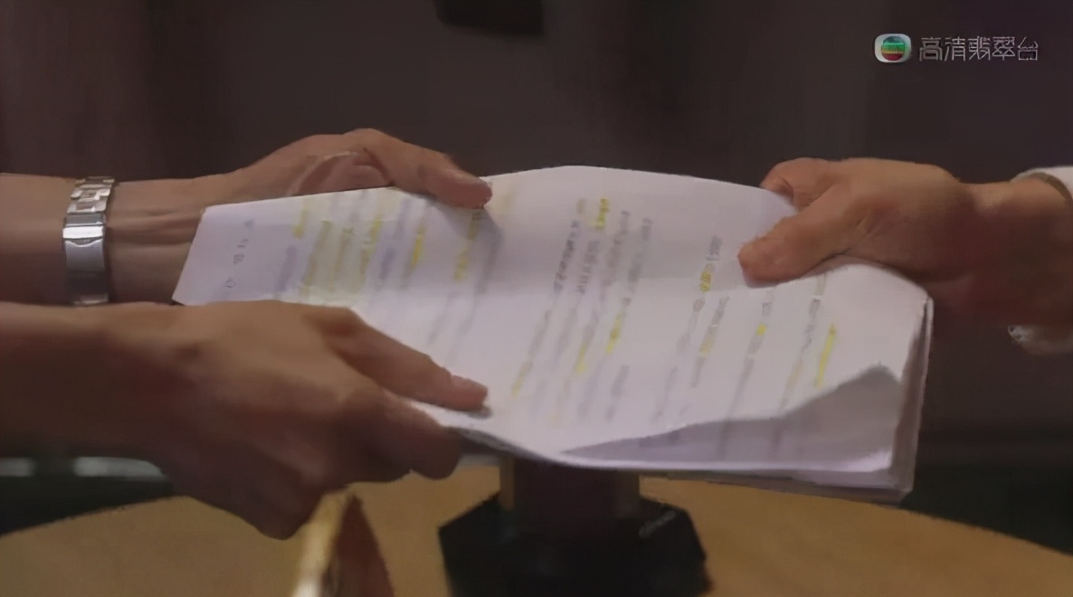 做人要有梦想不然跟咸鱼有区别,做人无梦想同条咸鱼有什么分别