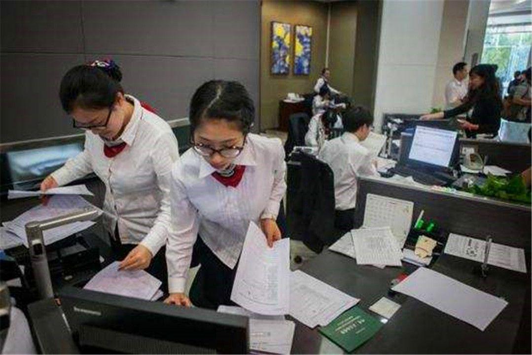 房贷已批买方迟迟不去办理怎么办,房贷审批通过迟迟不放款怎么办