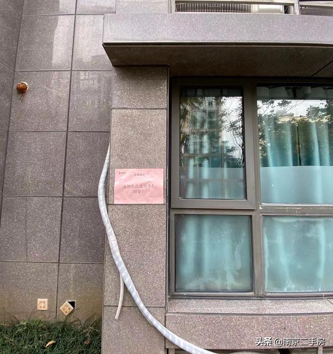 扎心！毗邻地铁，却房价垫底，业主吐槽：户型太奇葩