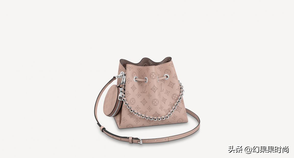 2024年手袋流行颜色,受欢迎的粉红色手袋