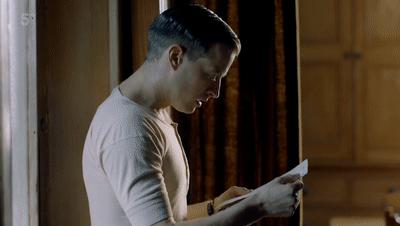 9.4，一开播就创5年收视纪录，好脏好喜欢