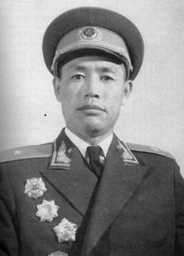 40军邓岳,邓岳老红军