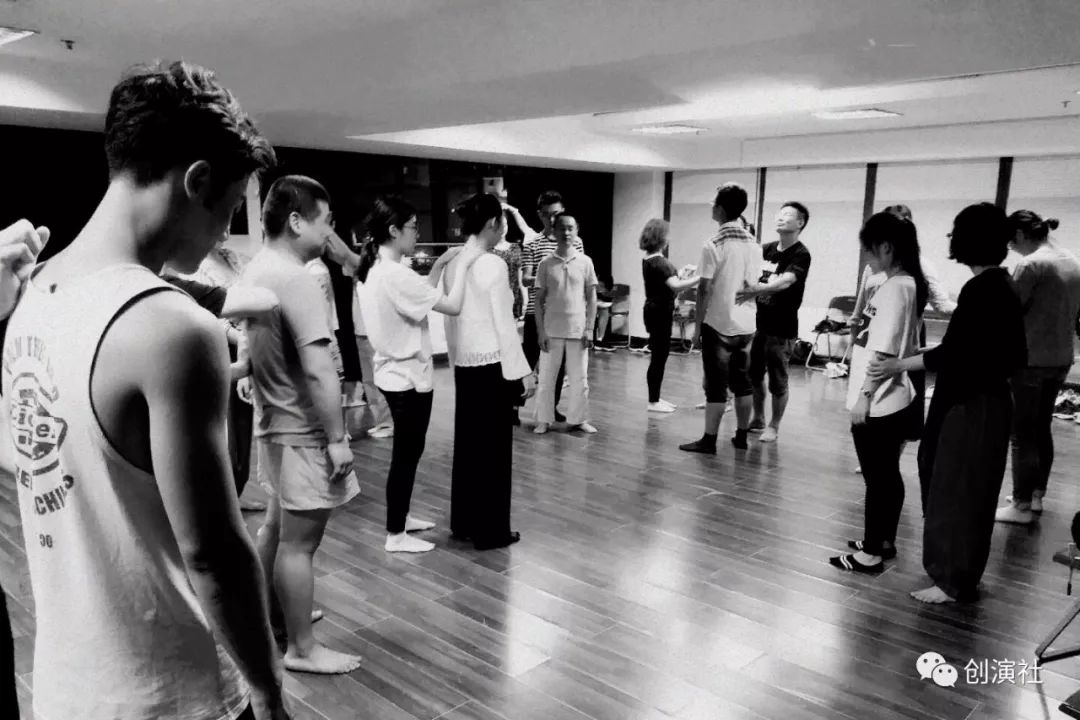 创造性剧场——情境体验式创意创新训练