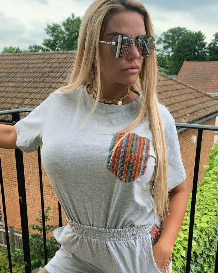 以为傍上富婆，反被当成免费劳动力｜小男友为报复，爆料女星隐私