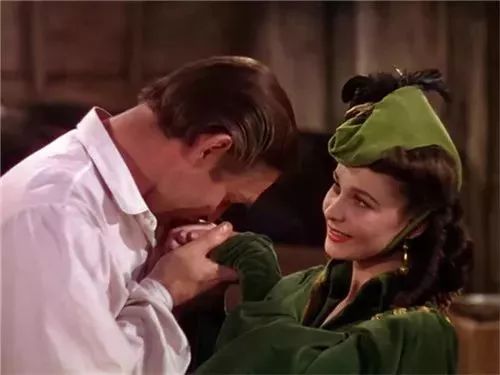 常被（朋友圈里的文青）引用的书名，书中到底讲的是什么？