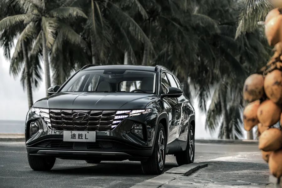 不仅颜值吸睛更要动力充沛,不仅颜值高性能更硬核