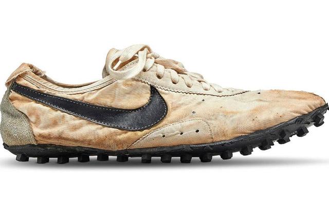 打破世界纪录的跑步鞋,创马拉松世界纪录跑鞋