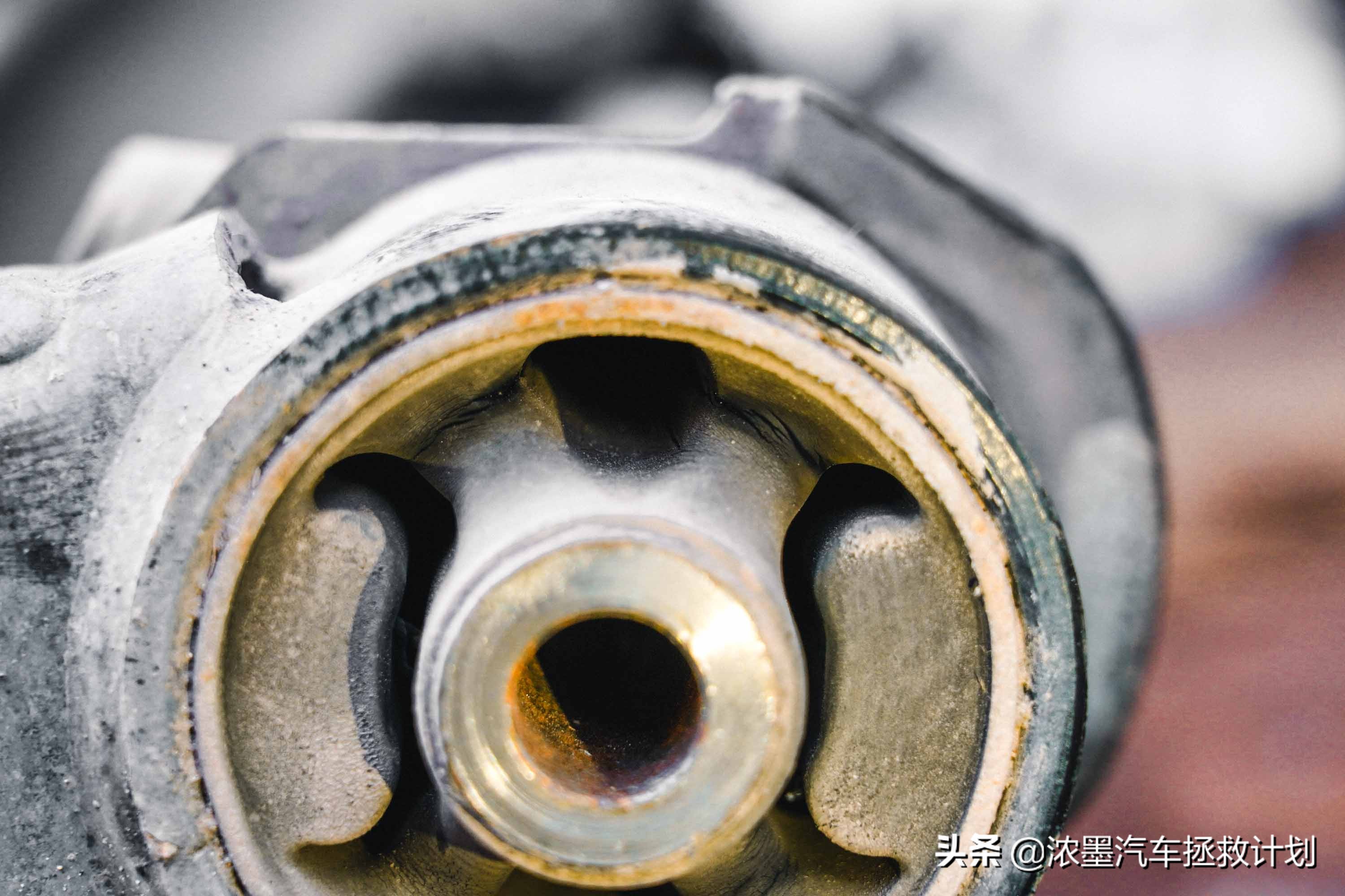 翻新整备修复丰田第一代普瑞维亚,一代情怀丰田普瑞维亚