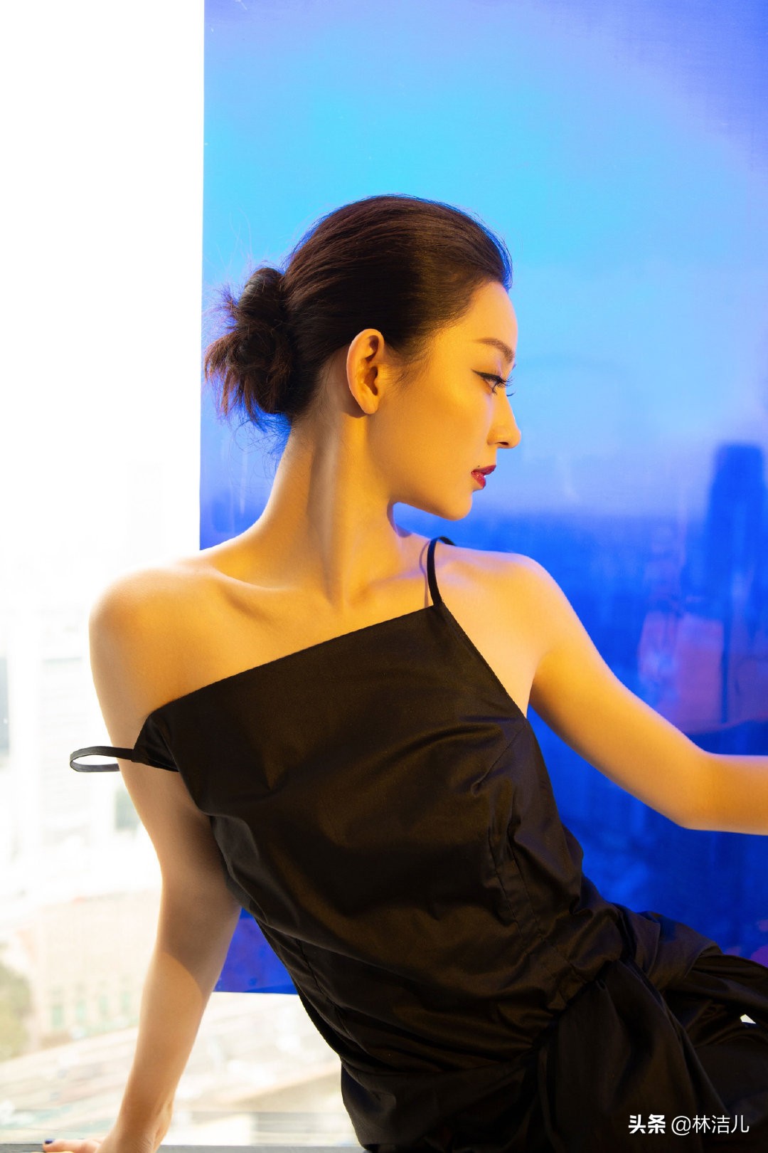 秀智同款头发怎么扎好看,秀智发型短发丸子头