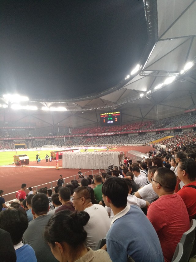 国足队长张琳芃啥意思,张琳芃是怎么一个球员