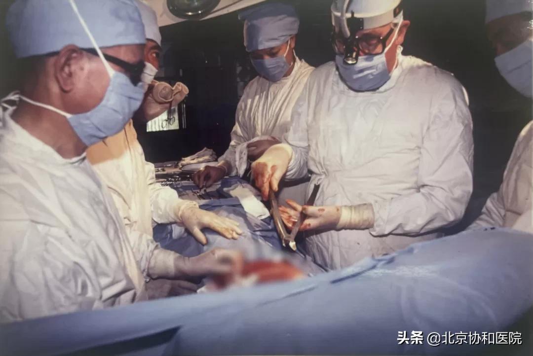 仉建国协和骨科专家,仉建国脊柱侧弯矫正