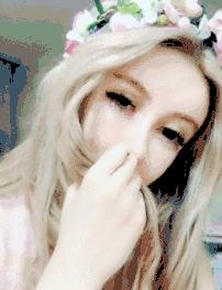 败家女花了三十多万买化妆品,败家女人的化妆品