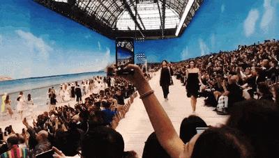 平胸女孩穿啥都好看,平胸女孩穿衬衫