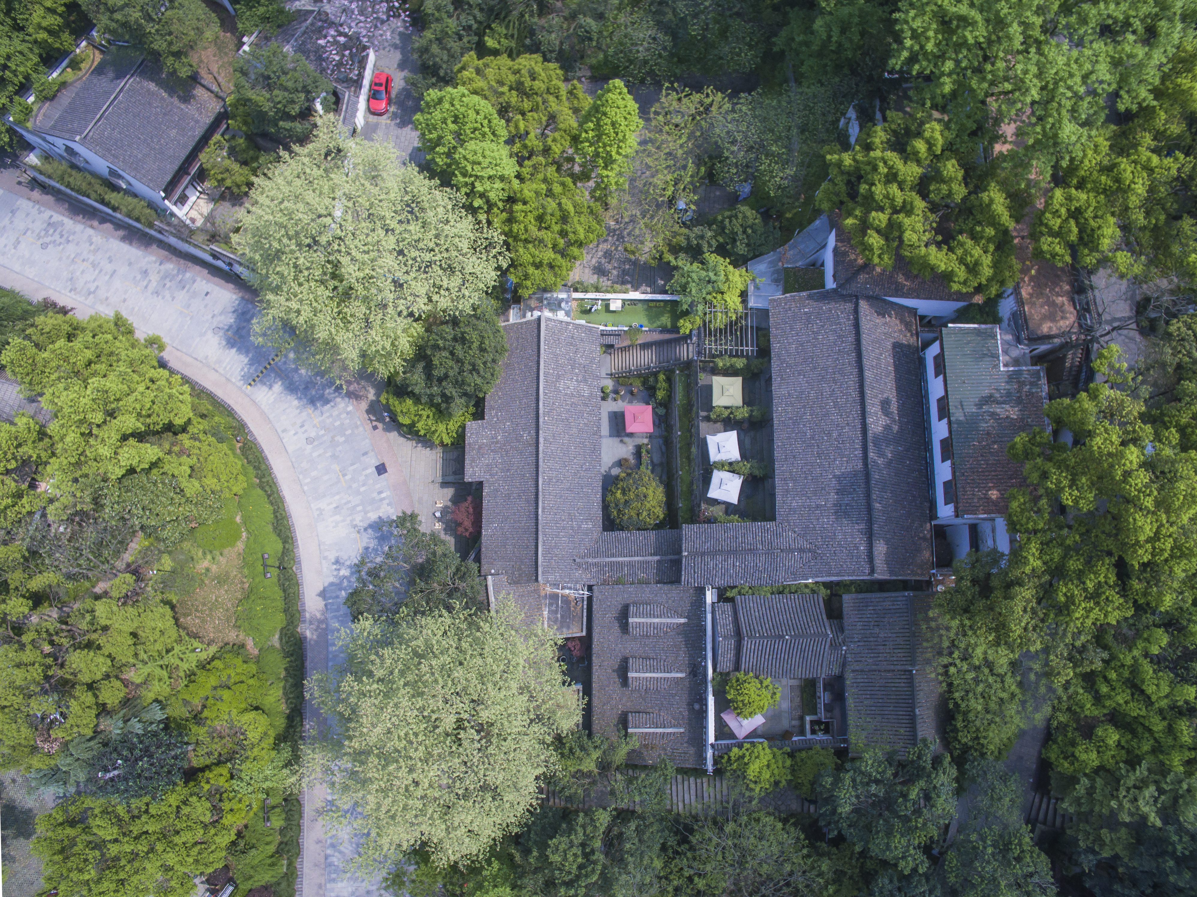 西湖附近哪个地方的民宿好,来西湖玩住宿平价