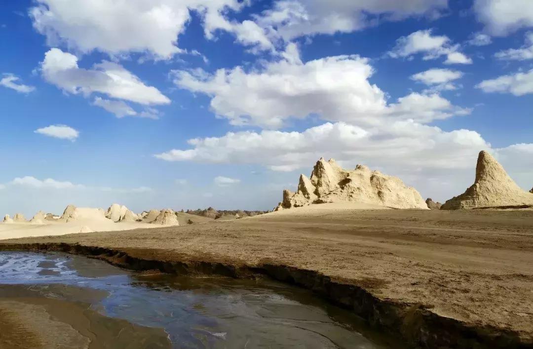 深挖！青海西北角的一个小城，比青海湖更美，游人尚未涉足