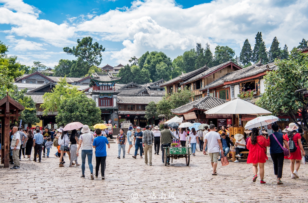 云南丽江四方街,云南四方街古城