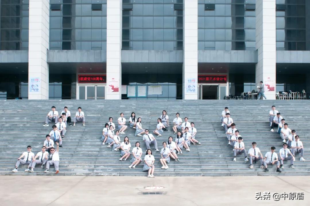 大片来袭！河南各高校凹造型毕业照绝对惊艳到你