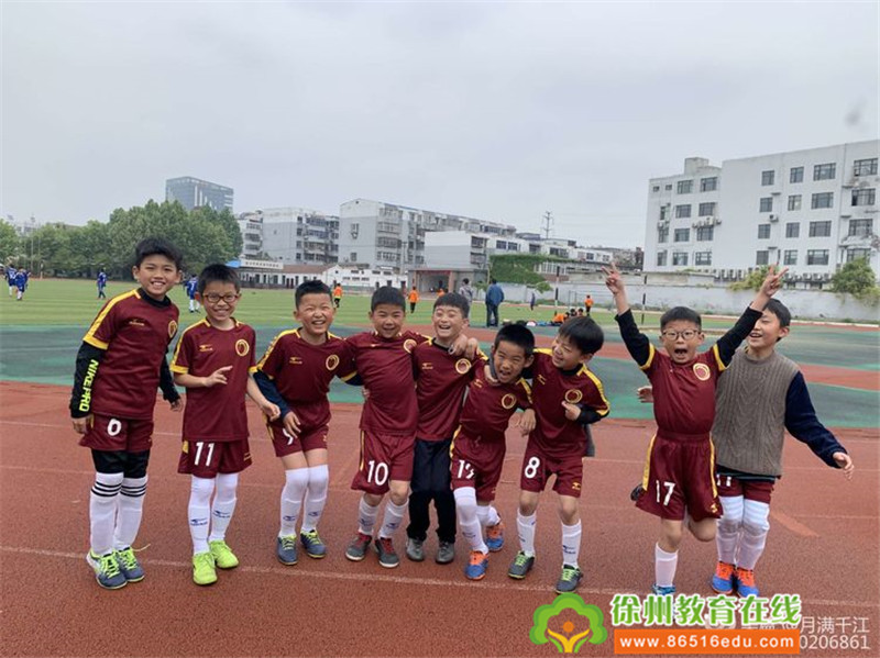 2021区长杯中泰小学足球比赛视频,2019年市长杯足球比赛小学