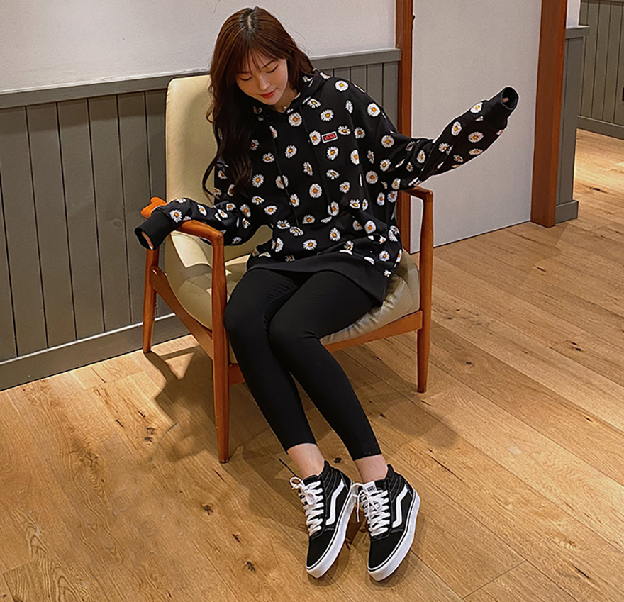 vans黑白单品,vans过年限定