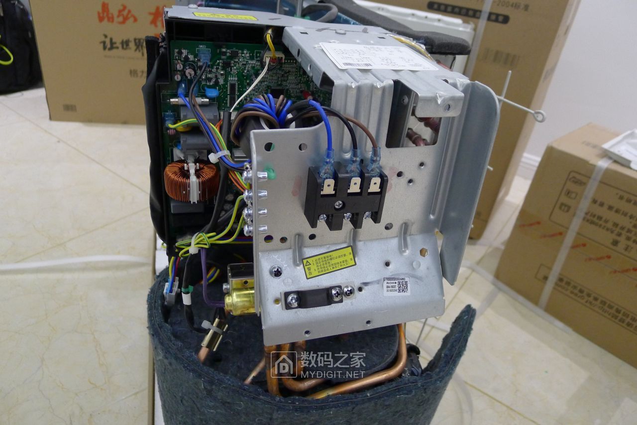 格力1.5匹空调拆解全过程视频,格力空调大1.5匹一级能效拆机视频