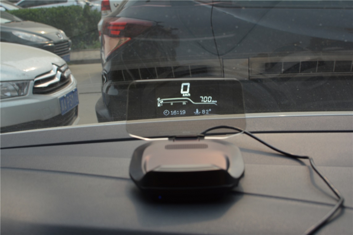 小米有品众筹车萝卜智能hud智炫版,小米有品萝卜hud智炫版车速准