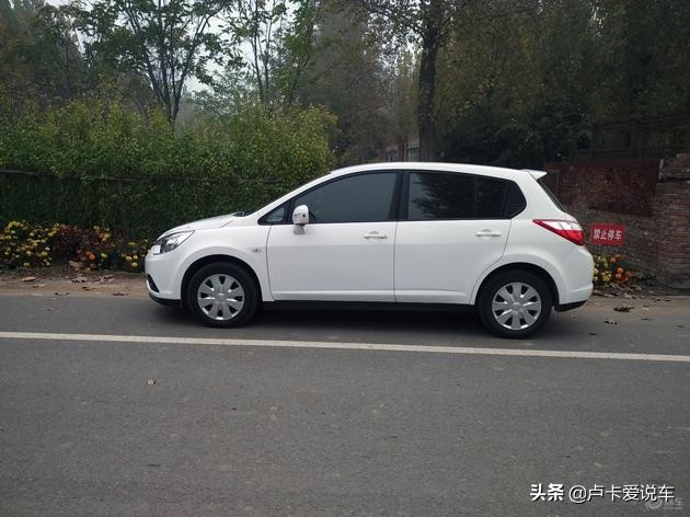 启辰d50车主用车感受,13年启辰r50百公里8个油高不高