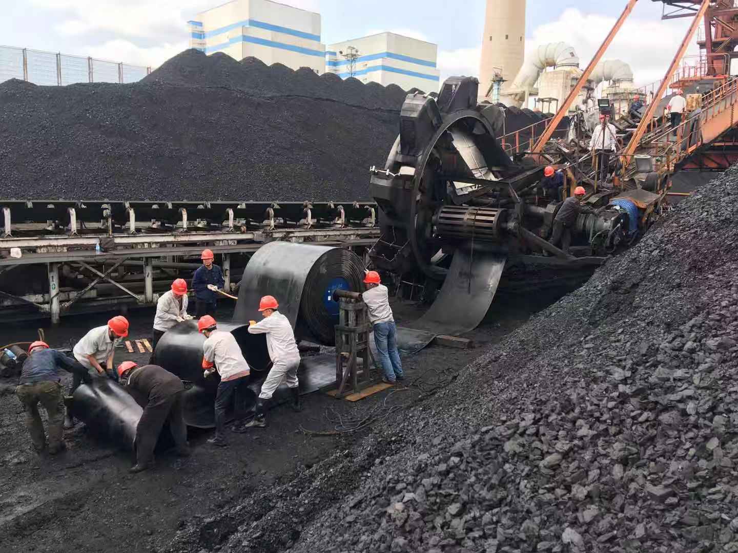 鏂颁赴鍙戝睍鎯呭喌,鏂颁赴鍙戝睍鍓嶆櫙