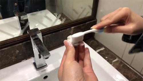 一口黄牙竟让形象尽毁！‘到手香’帮你重新找回自信！大胆开笑