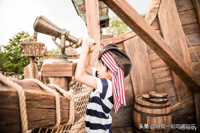 去上海迪士尼平安夜还是圣诞节,圣诞节去上海迪士尼