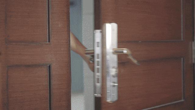 智能家居与普通家具对比图,智能家居和普通装修哪个好