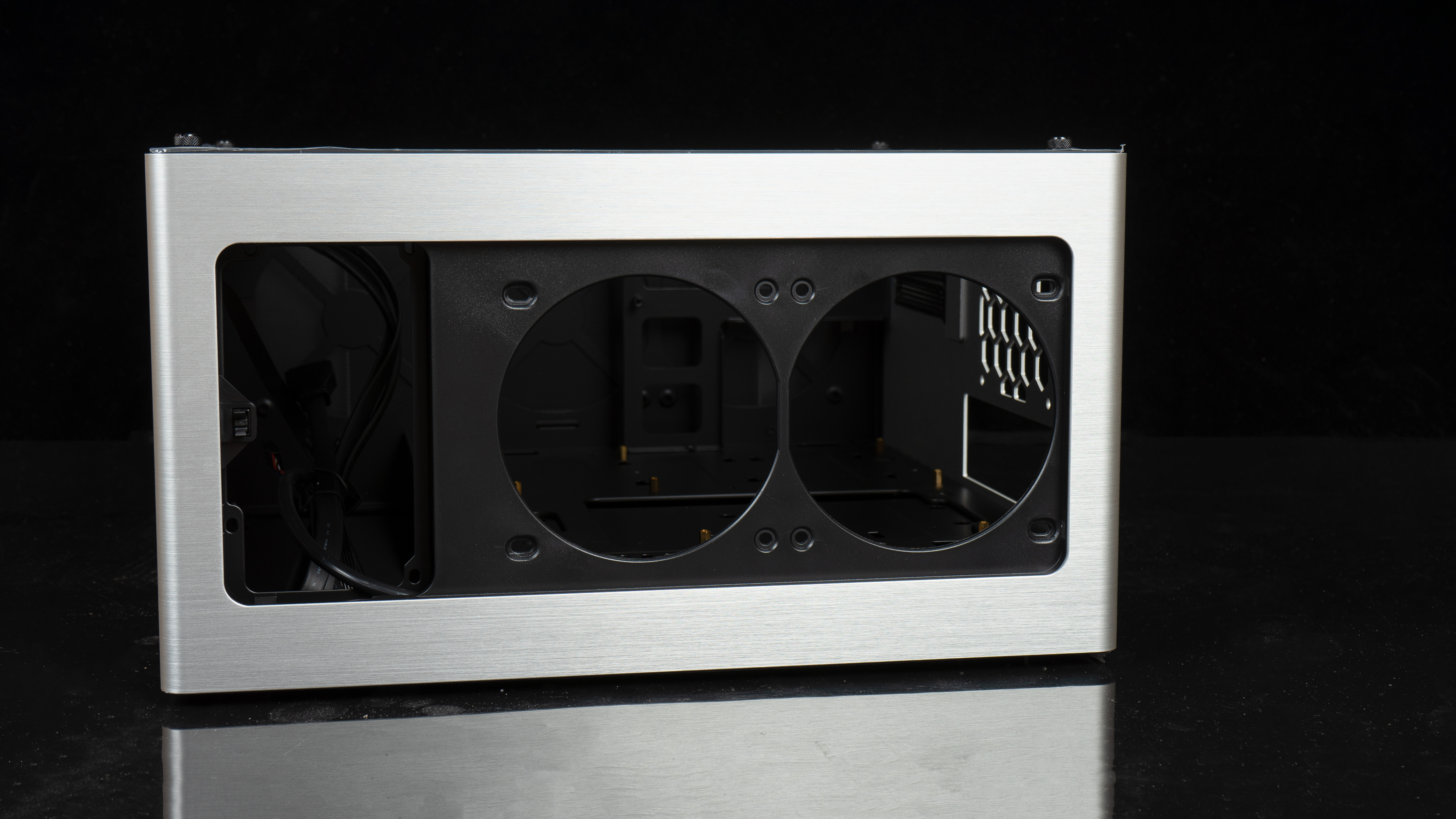 49年入国军?3700X+B550+2070S够用*党**装机