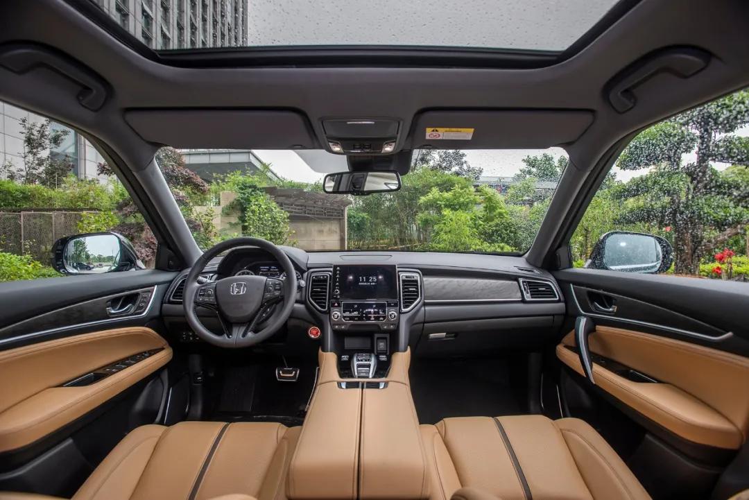 东风hondaur-v诠释高品位,东风本田ur-v怎样看是不是新车