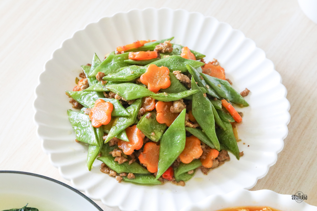 菜花两种最好吃的做法,这才是菜花好吃又营养的做法