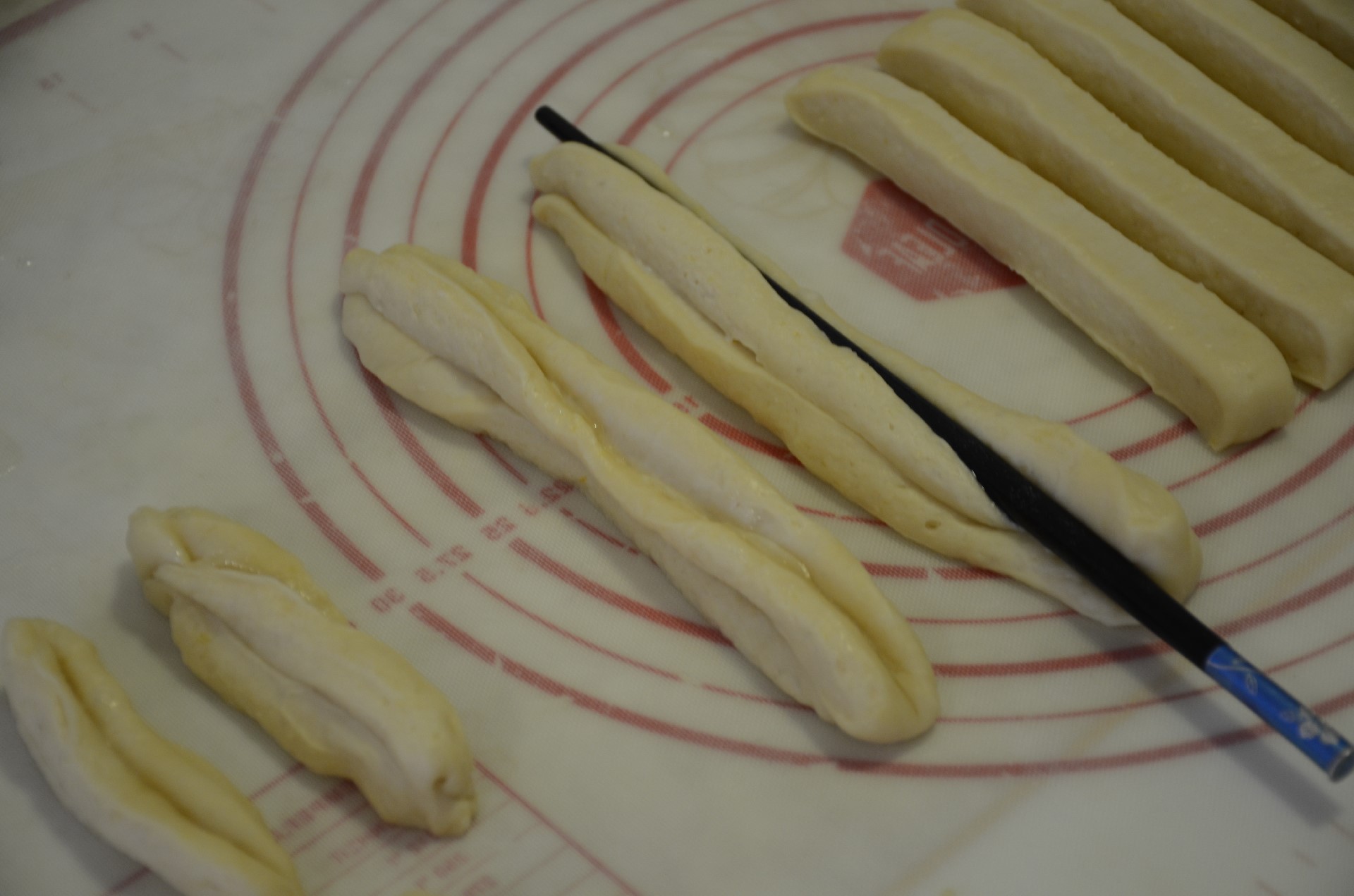 油条的正确使用方法和技巧,油条不打水线的技巧与配方