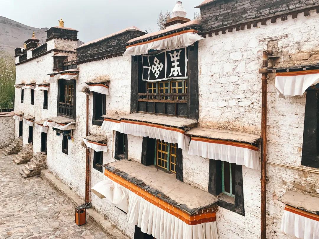 屋内天地|你看不懂的藏式朱甍