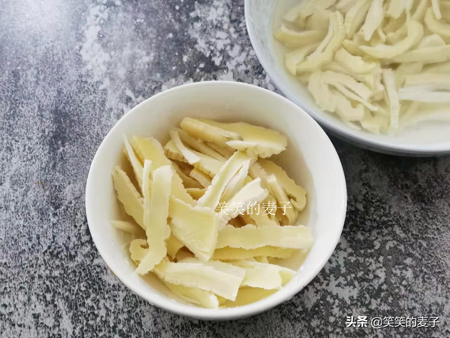 毛竹笋干怎么泡发最快最好吃,自己做笋干泡多少时间可以烧肉