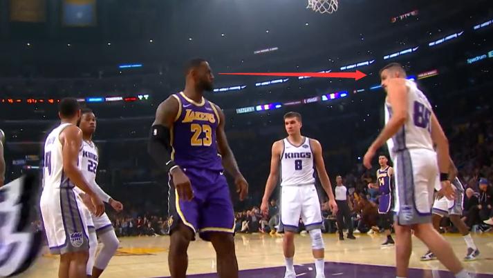 勒布朗残暴扣篮,詹皇十大残暴扣篮