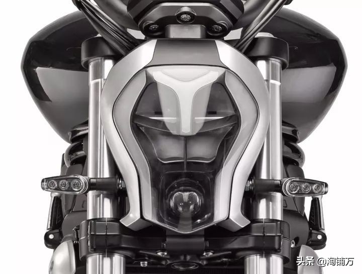 贝纳利502c新款对比阿普利亚300,贝纳利黄龙600和贝纳利502c对比