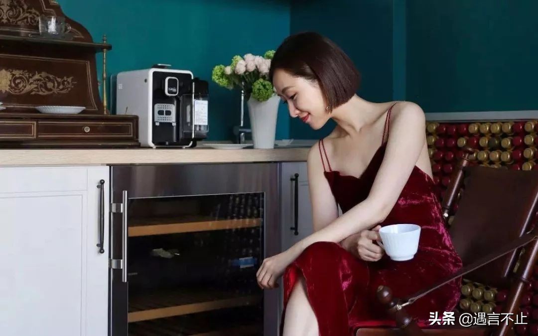 从于正到李佳琦，三心二意的明星干不过一心一意的网红