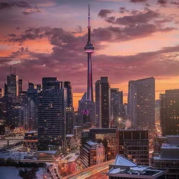 到这个大街小巷都能拍出ins风网红照的地方，过不一样的异域春节