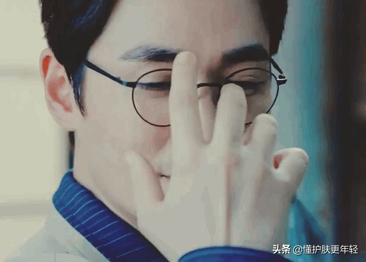 怎么样把眼睛变得大并且清澈有神,怎样让眼睛变得又大又有神