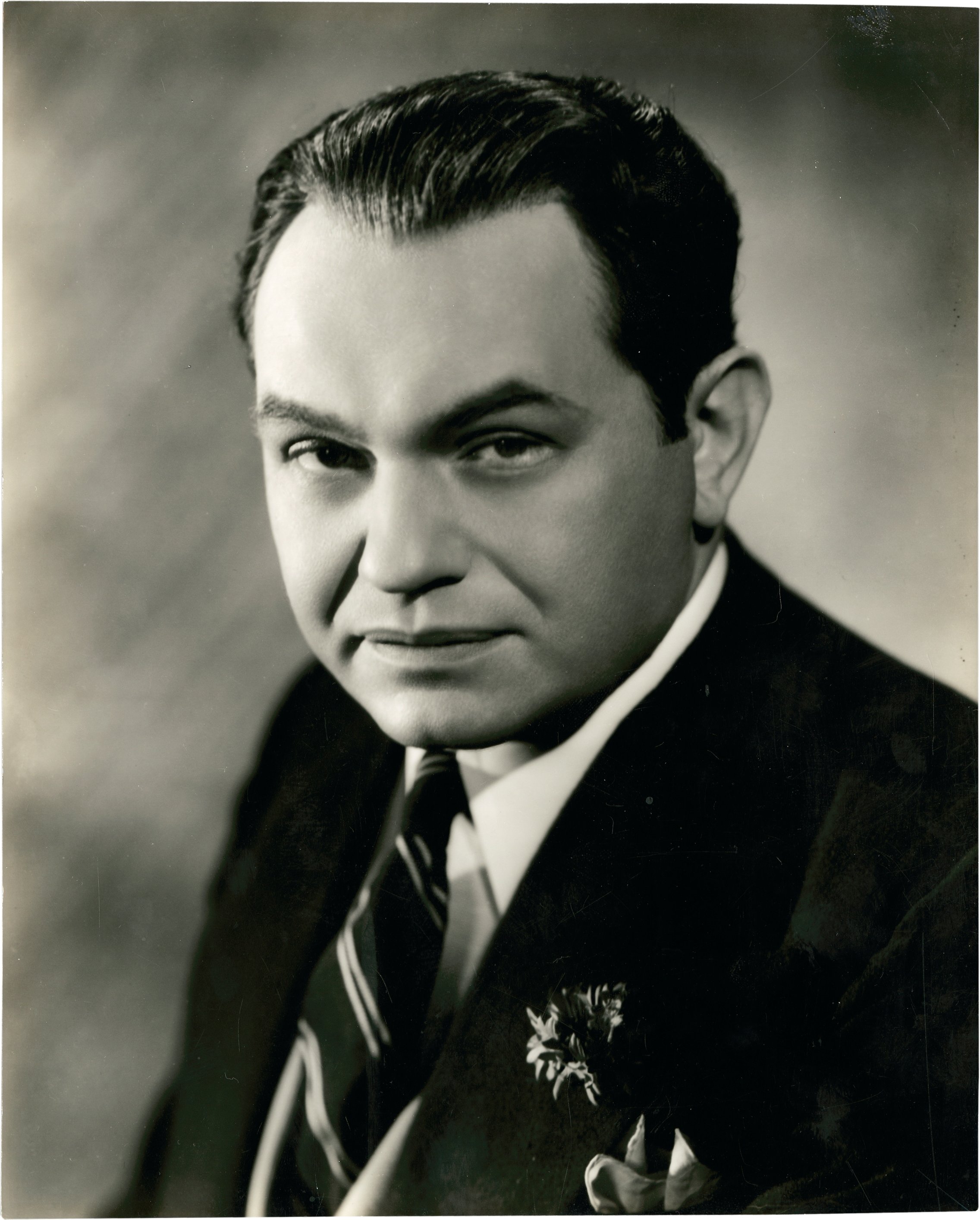 好莱坞50位最伟大明星，费雯丽赫本梦露泰勒褒曼嘉宝谁最美？