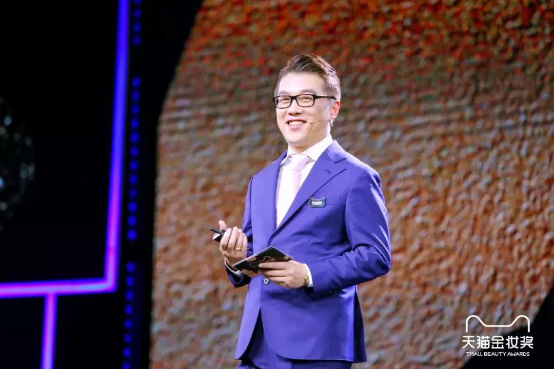 口红市场走下坡趋势,口红一年的销售量