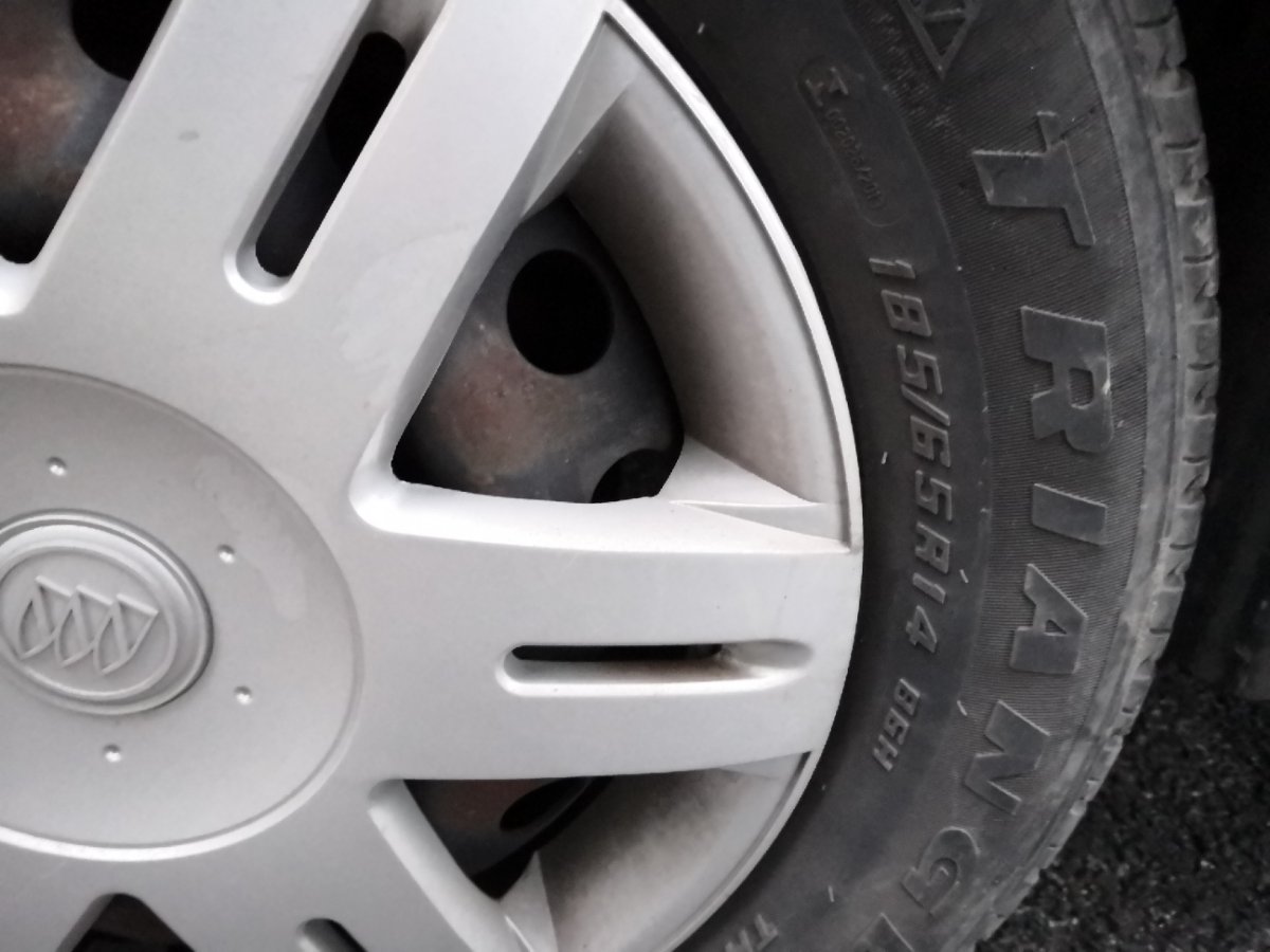 凯越代步车6万以下,别克凯越15万公里手动挡