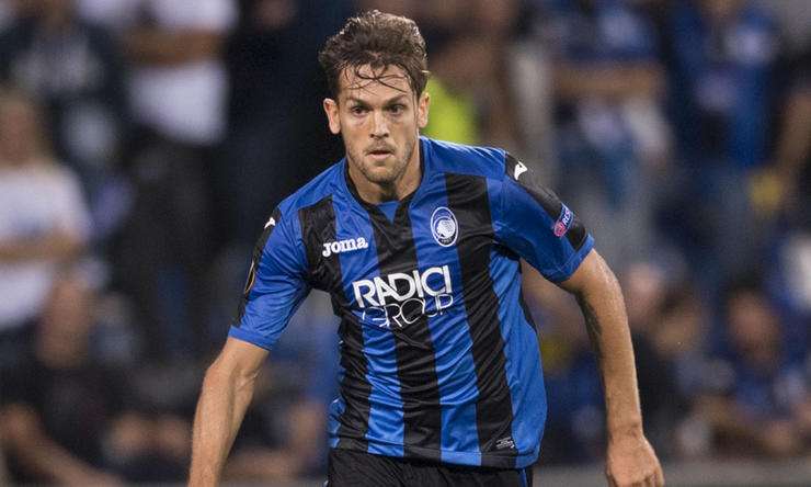 乌鸡对战螳螂,真蓝黑和乌鸡谁厉害