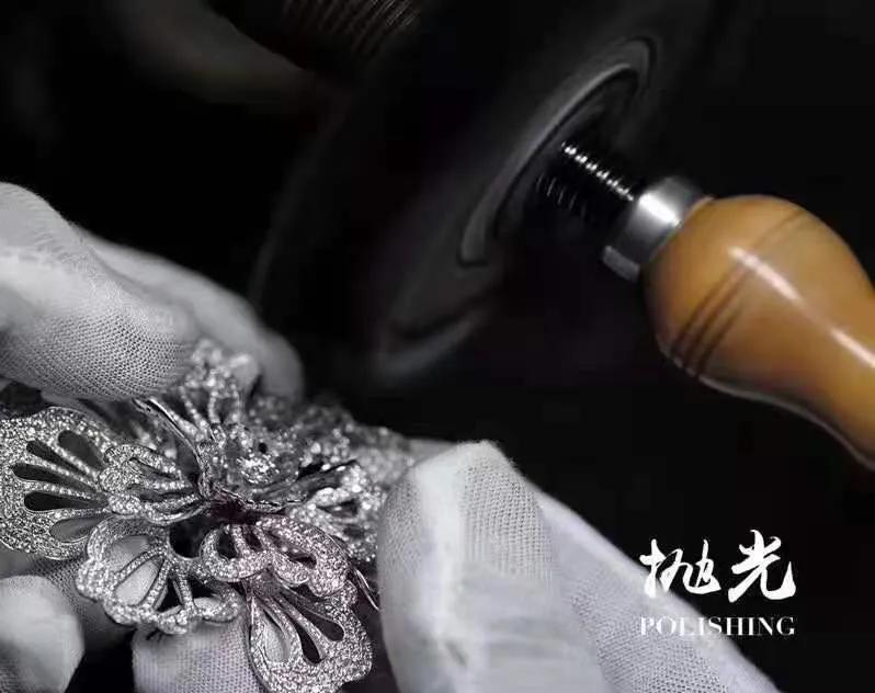 带你走进珠宝世界,让我们共同走进和田玉