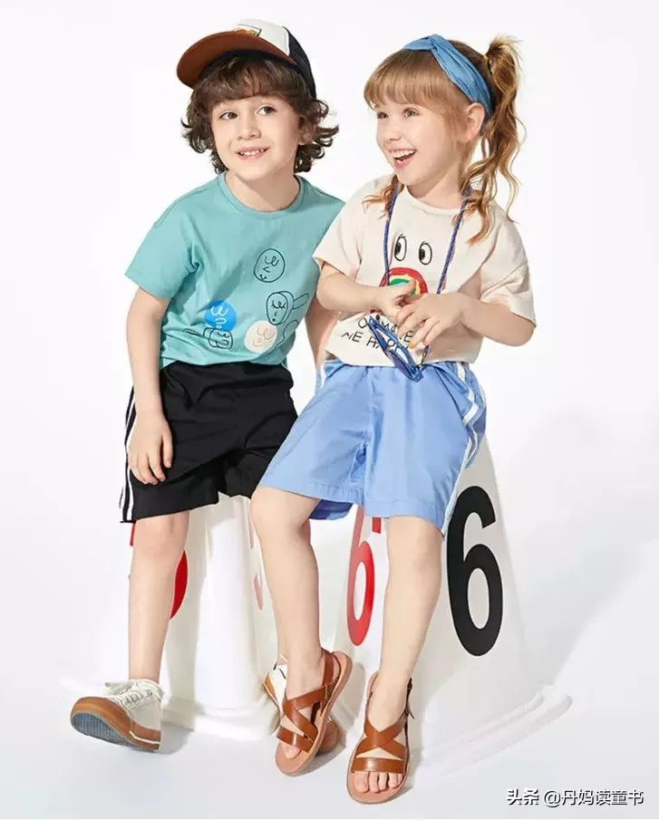 夏季流行的裙子童装,夏天连衣裙短袖童装