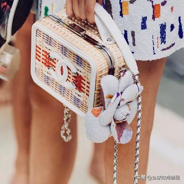 2019金秋，哪些奢侈品包包最值得买？看这十个就够了