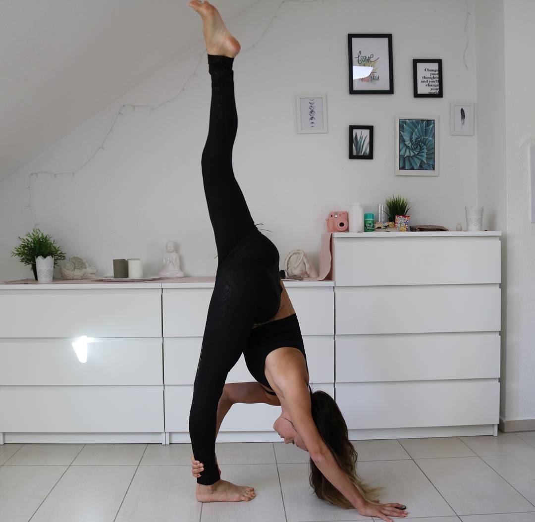 26岁从零开始学习瑜伽，不要害怕没基础，这正是锻炼的超好时机