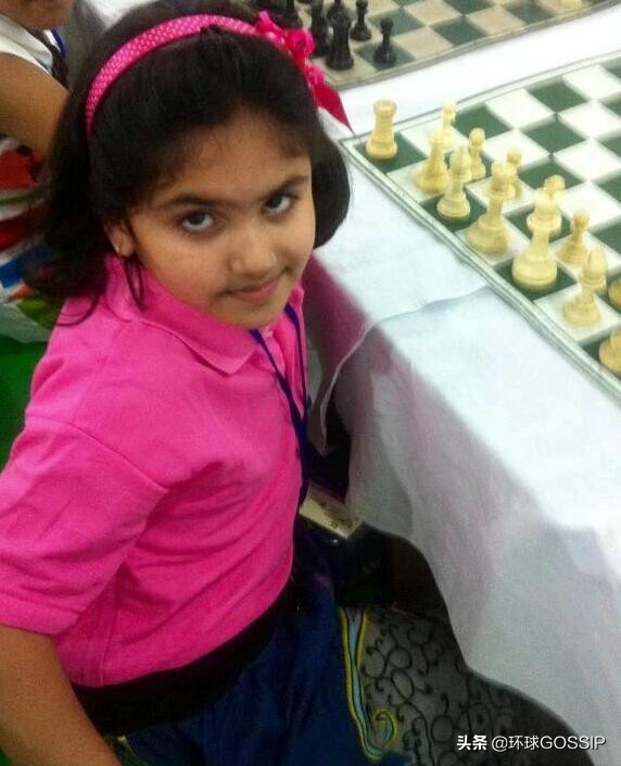 孟买女中学生,17岁巴基斯坦女孩智商高于霍金